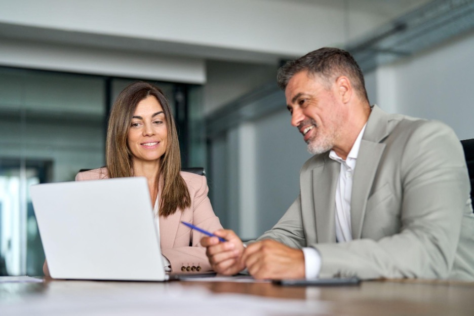 Contact FastFilings For Help with LLC Dissolution